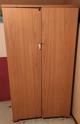 Armoire en bois