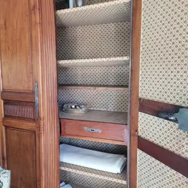 armoire en bois