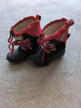 bottes fourrées taille 27/28