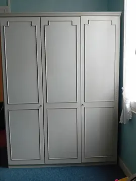 Armoire étagères penderie à bricoler à démonter sur place si besoin