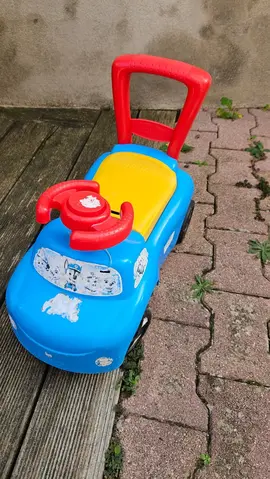 voiture porteur pour enfant