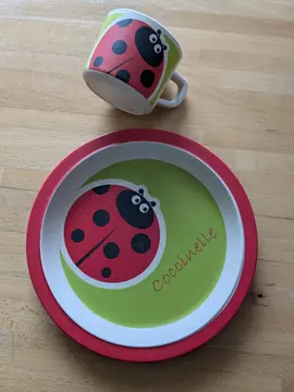Assiette et tasse bébé