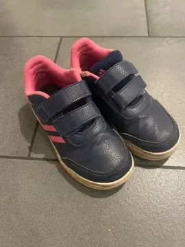 baskets assises taille 31