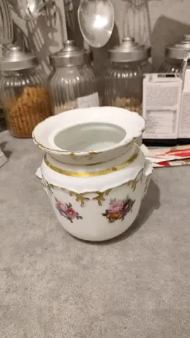 vase ancien