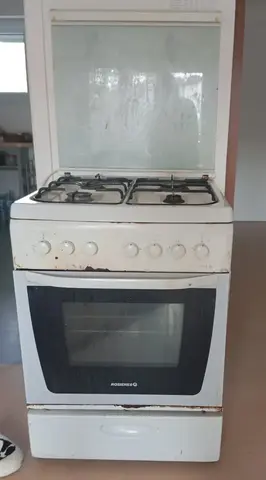 plaque de cuisson et four