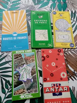 5 anciennes cartes routières
