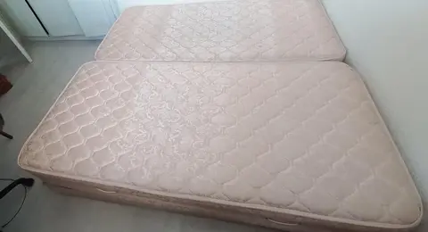 Lit double 2 matelas Ikéa 90x200 à assembler (lit 180) ou à séparer