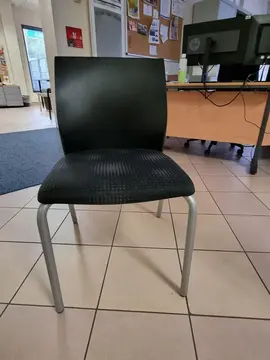 donne 10 chaises de bureau
