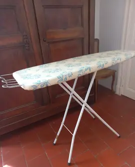 Table à repasser
