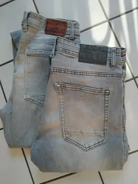 2 Jeans homme 31/32