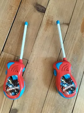 Talkie walkie Avengers