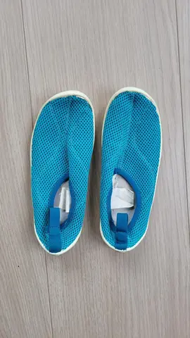 chaussures d'eau Tribord T.32.33
