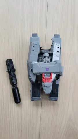 jouet transformable de char à robot