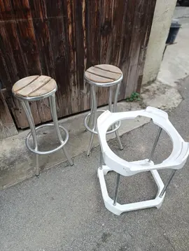 tabouret et support ballon EC