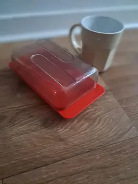 beurrier et tasse