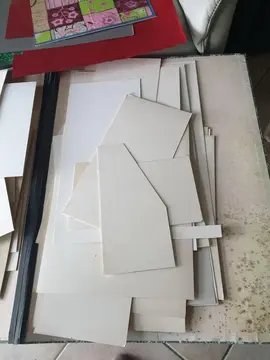 Lot de chutes de carton bois, feuilles pour collages et encadrement