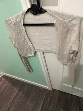 pull beige