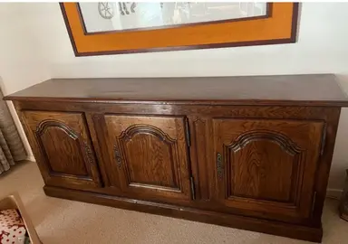 Grand buffet en bois massif ancien vintage enfilade Dimension en photo