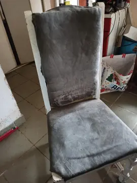 4 chaises