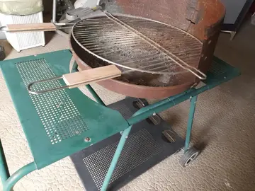 Barbecue charbon de bois