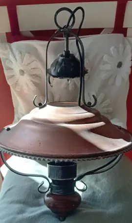 Lustre suspension