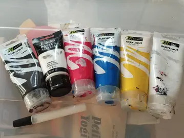 lot de peinture