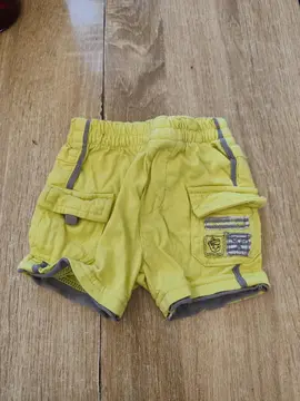 short 1 mois