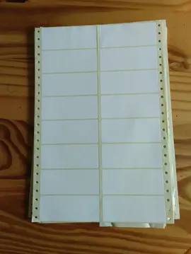Etiquettes adhesives