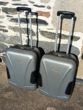 Valises