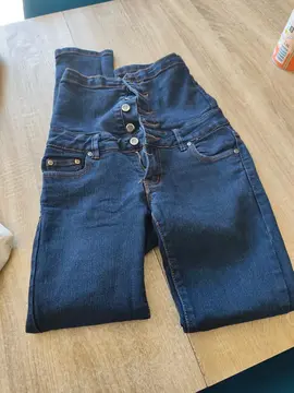 jean 38