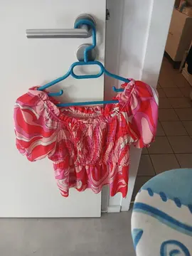 Haut rose taille unique