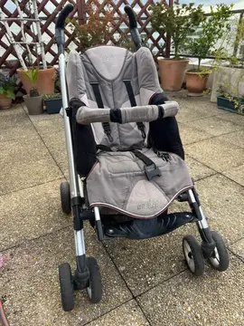 Poussette bébé confort