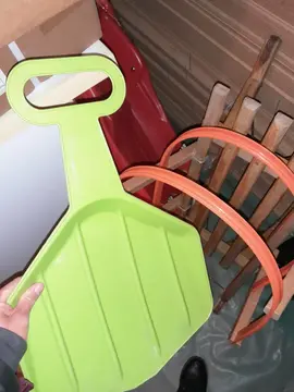 Luge bois, bob et pelle