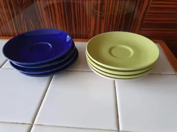 soucoupes
