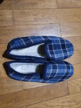 Pantoufles genre charentaises