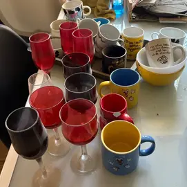 lot tasses/bols/verres à pieds