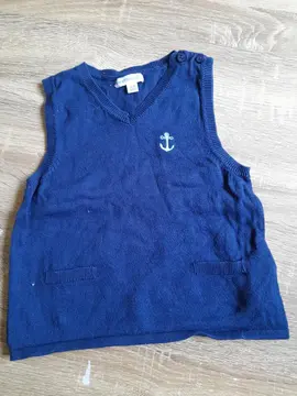 pull sans manche T 24 mois