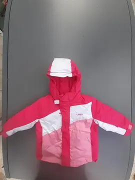 Bel Ensemble Hiver petit enfant avec manteau pantalon bottine moufle