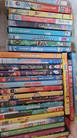 lot de 68 dvd pour enfants