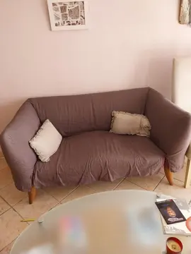 Canapé et fauteuil assorti