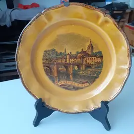 Assiette décorative