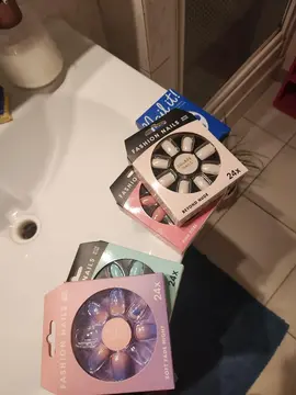 faux ongles