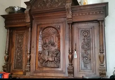 Buffet en bois massif