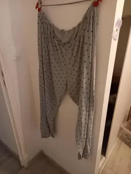 pantalon de pyjama femme très bon état laver taille xxxl