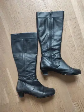 Paire de bottes Camper en cuir , taille 39