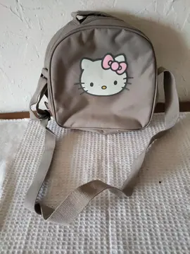 sac bandoulière Hello Kitty