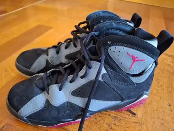 chaussures de basket femme Jordan air taille 38