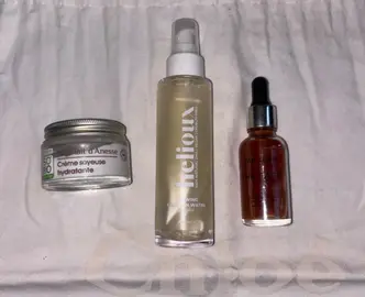 lot produits autobronzant + crème hydratante