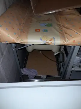 meuble à langer bébé avec baignoire
