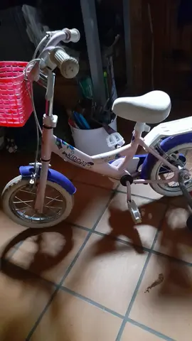vélo fillette 3-4 ans